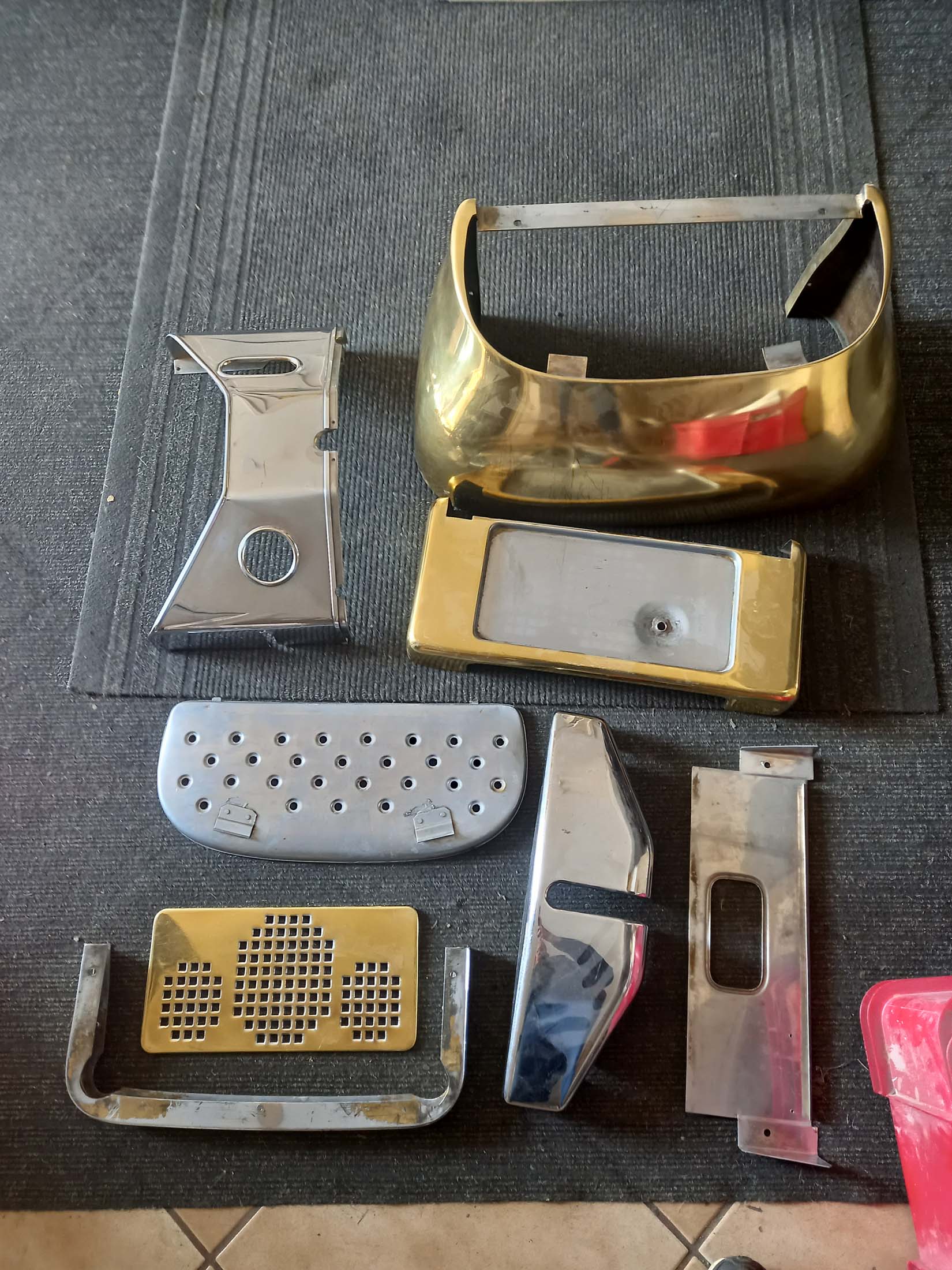 gallery grid image
