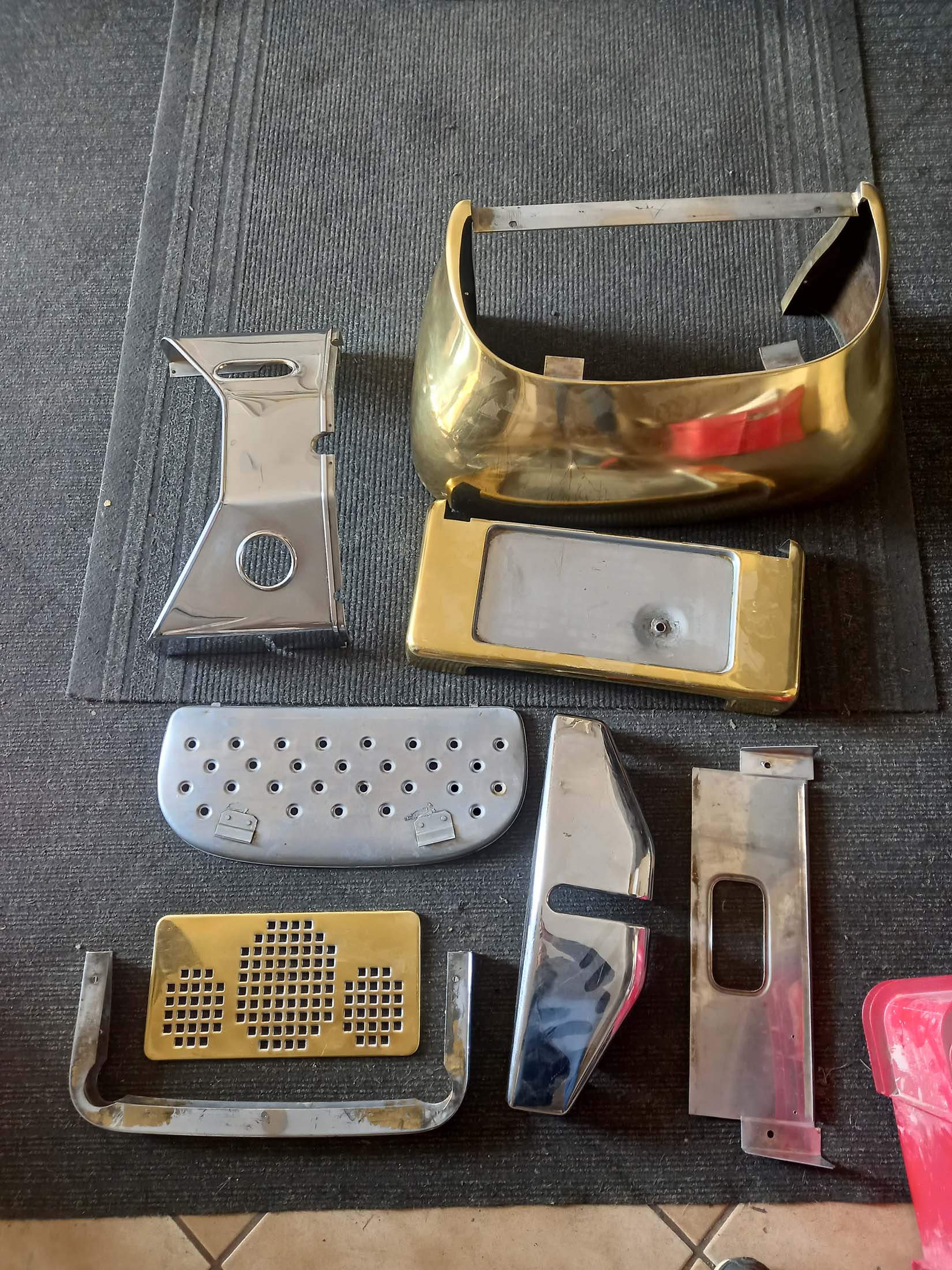 gallery grid image